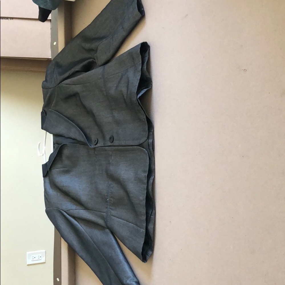 Blazer - Picture 2 of 2